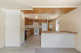 400 N Overland Trail, Fort Collins, CO 80521 - Photo 8