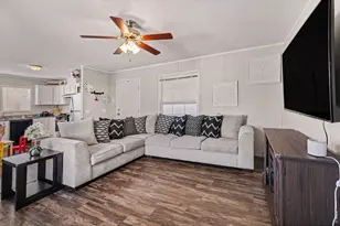 431 N 35th Ave, Greeley, CO 80634 - Photo 4