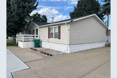 230 N 2nd St #2, Berthoud, CO 80513 - Photo 2