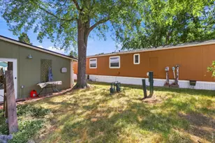 605 W 57th St, Loveland, CO 80538 - Photo 18