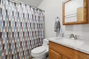 605 W 57th St, Loveland, CO 80538 - Photo 10