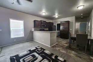 425 Barnard Ct, Longmont, CO 80501 - Photo 10