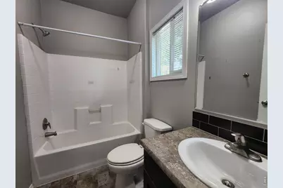 425 Barnard Ct, Longmont, CO 80501 - Photo 14