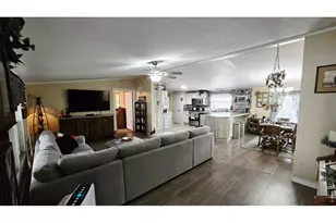 4114 Saltgrass Ln, Evans, CO 80620 - Photo 2