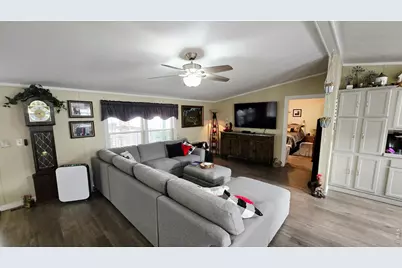 4114 Saltgrass Ln, Evans, CO 80620 - Photo 4