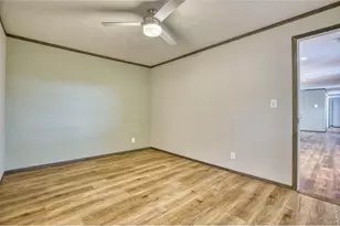 230 N 2nd St, Berthoud, CO 80513 - Photo 12