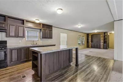 3001 Foxtail Ln, Evans, CO 80620 - Photo 8