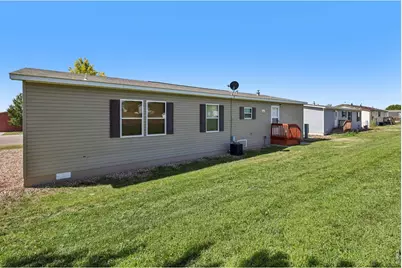 3001 Foxtail Ln, Evans, CO 80620 - Photo 32