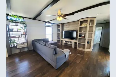 301 B St, Evans, CO 80620 - Photo 4
