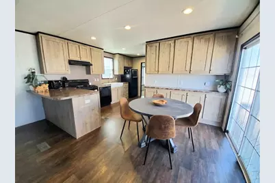 301 B St, Evans, CO 80620 - Photo 6