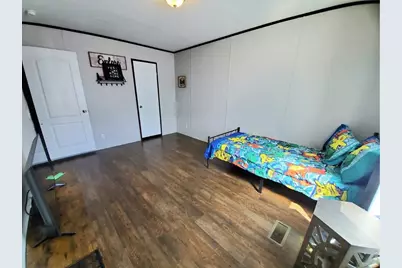 301 B St, Evans, CO 80620 - Photo 24
