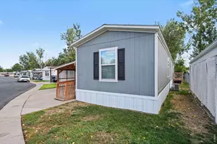 1428 Sunset Pl, Loveland, CO 80537 - Photo 4