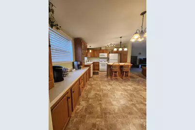 10548 Barron Cir #232, Firestone, CO 80504 - Photo 8