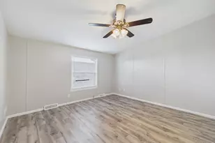 230 N 2nd St, Berthoud, CO 80513 - Photo 14