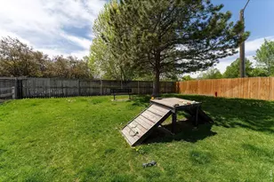 2211 W Mulberry St, Fort Collins, CO 80521 - Photo 24