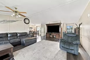 2280 1st Ave, Greeley, CO 80631 - Photo 10