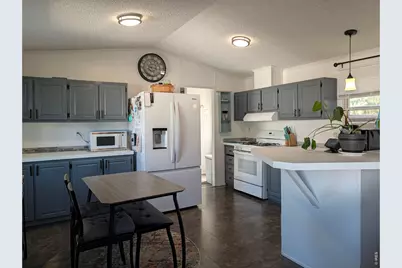 230 2nd #85, Berthoud, CO 80513 - Photo 8