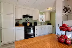 831 17th Ave, Longmont, CO 80501 - Photo 2