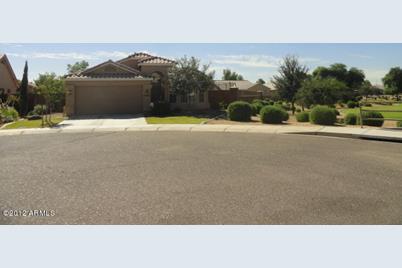 8125 W Lumbee Street, Phoenix, AZ 85043 - Photo 1