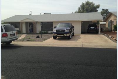 10747 W Crosby Drive, Sun City, AZ 85351 - Photo 1