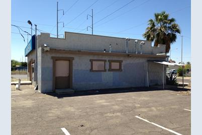 1023 S 3Rd Avenue, Phoenix, AZ 85003 - Photo 1
