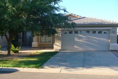 866 E Nardini Street, San Tan Valley, AZ 85140 - Photo 1