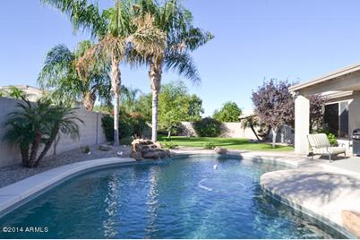 2113 W Spruce Drive, Chandler, AZ 85286 - Photo 1