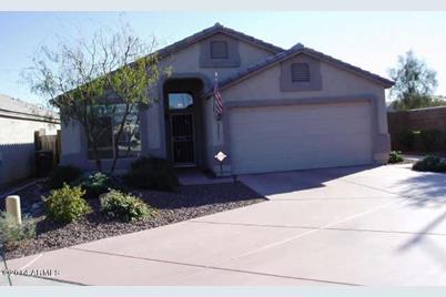 2403 E Morrow Drive, Phoenix, AZ 85050 - Photo 1