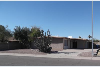 3118 S Los Feliz Drive, Tempe, AZ 85282 - Photo 1