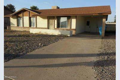 302 W Behrend Drive, Phoenix, AZ 85027 - Photo 1