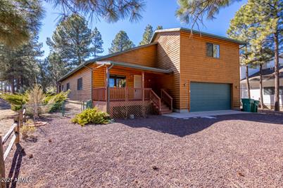 300 N 34th Drive - Photo 1