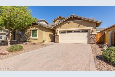 312 E Canyon Rock Road - Photo 1