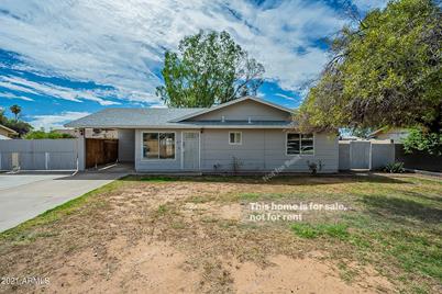 8037 E Idaho Avenue - Photo 1