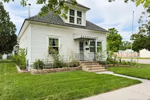 404 Park St, Sterling, CO 80751 - Photo 1