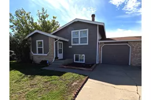 1072 E Burlington Ave, Fort Morgan, CO 80701 - Photo 1