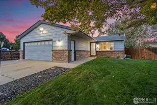 527 24th Pl SW, Loveland, CO 80537 - Photo 1
