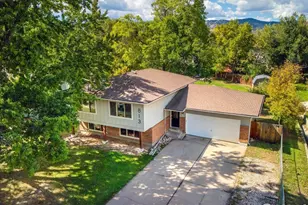 813 Timber Ln, Fort Collins, CO 80521 - Photo 1