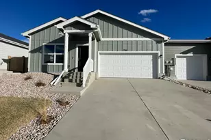 7136 Gtwy Xing St, Wellington, CO 80549 - Photo 1