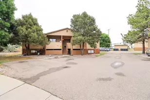 102 Juniper Pl, Loveland, CO 80538 - Photo 1
