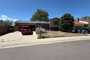 4513 Fairplay Wy, Denver, CO 80239 - Photo 1