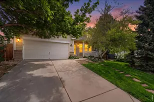 810 Megan Ct, Longmont, CO 80504 - Photo 1