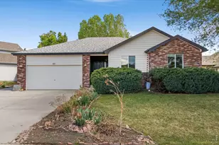 401 Hemlock Dr, Windsor, CO 80550 - Photo 1