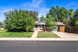 1060 35th St, Boulder, CO 80303 - Photo 1