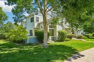 1419 Red Mountain Dr, Longmont, CO 80504 - Photo 1