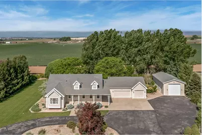 27811 Hopi Trl, Loveland, CO 80534 - Photo 1