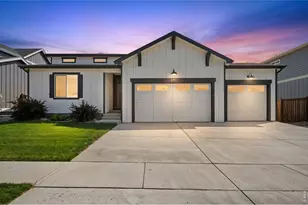 214 Dorothy Dr, Berthoud, CO 80513 - Photo 1