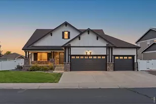 410 Saratoga Wy, Windsor, CO 80550 - Photo 1