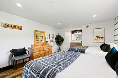 17017 Ant Flat Road, Huntsville, UT 84317 - Photo 34