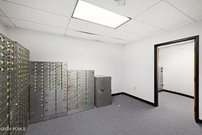 2714 S 300 West, Salt Lake City, UT 84115 - Photo 20