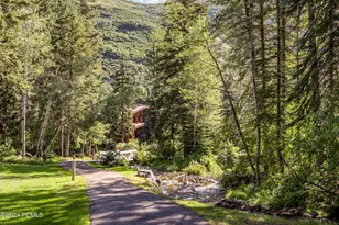 8806 N Stewart Rd, Sundance, UT 84604 - Photo 26